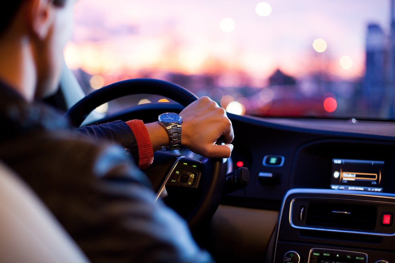 Avances tecnológicos en los coches inteligentes